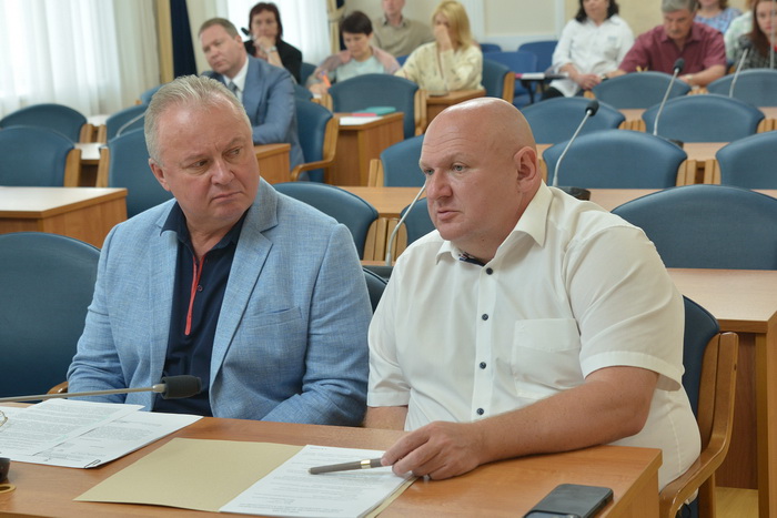 В городской Думе Воронежа обсудили замену лифтов в жилых домах города