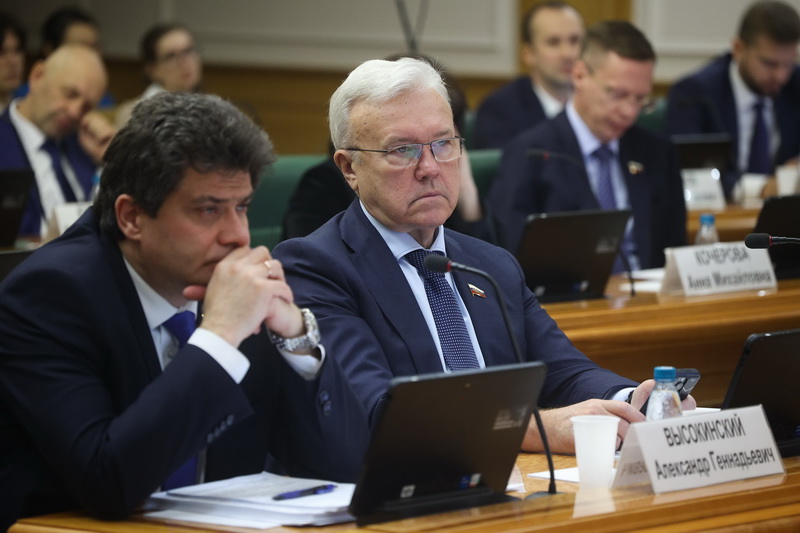«Лифтовый» законопроект поддержан на заседании Комитета СФ по федеративному устройству, региональной политике, МСУ и делам Севера