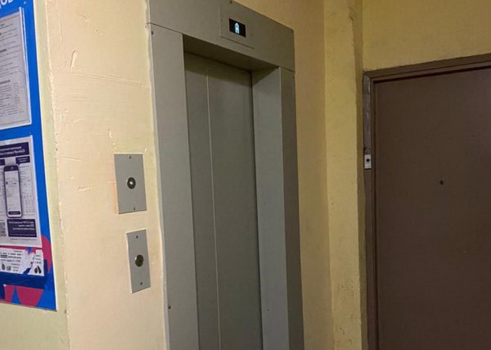 В Воронеже смонтированные лифты после капремонта не могут ввести в эксплуатацию